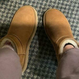 ultra mini chestnut ugg women’s size 10 authentic new